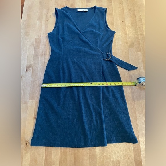 Cynthia Rowley Faux Wrap Sleeveless V-Neck Buckle Navy Blue Dress Size Large EUC - Picture 8 of 12